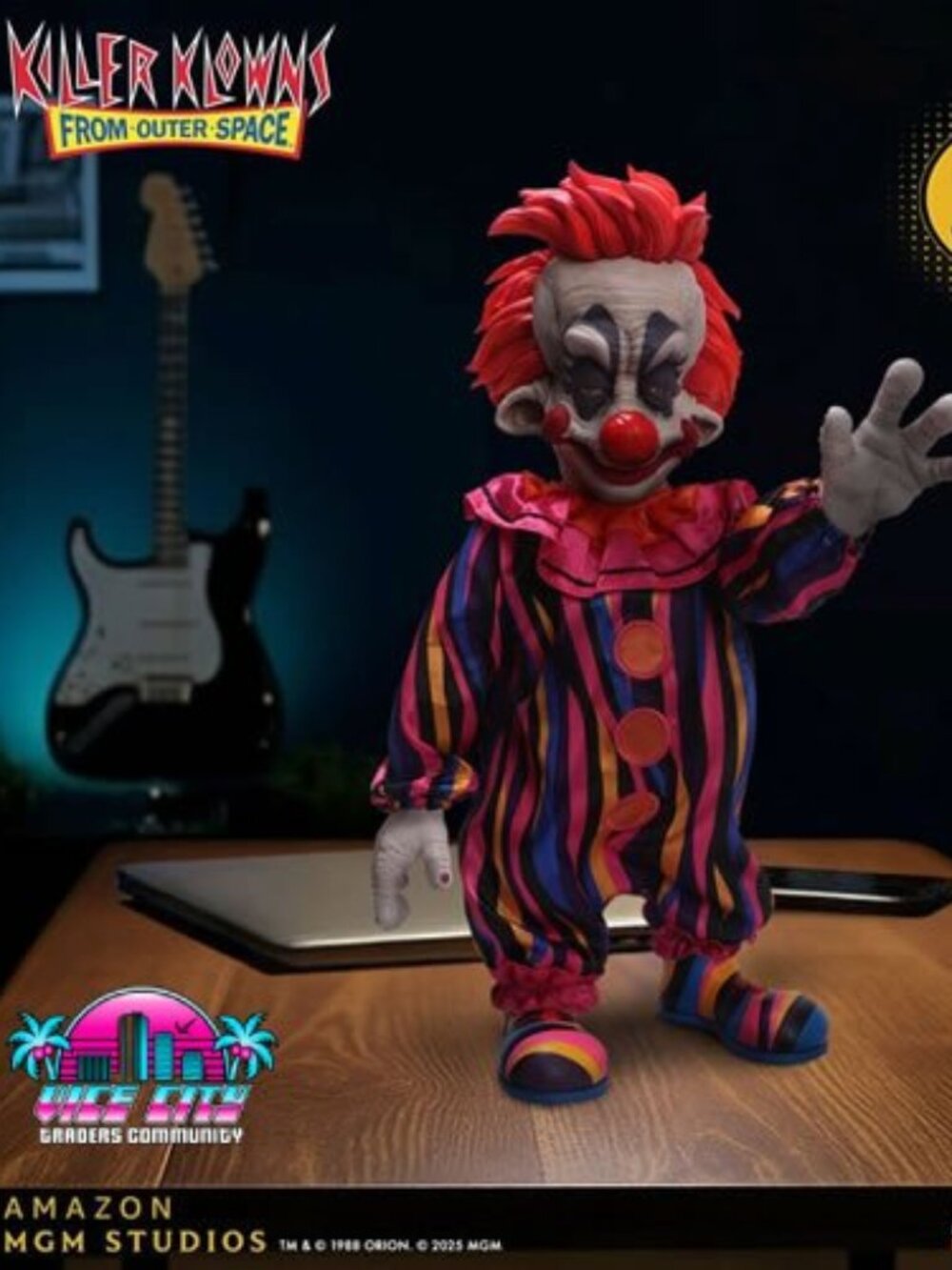 Mezco Toyz Killer Klowns From Outer Space 15" Rudy Figure with Sound MDS Figures